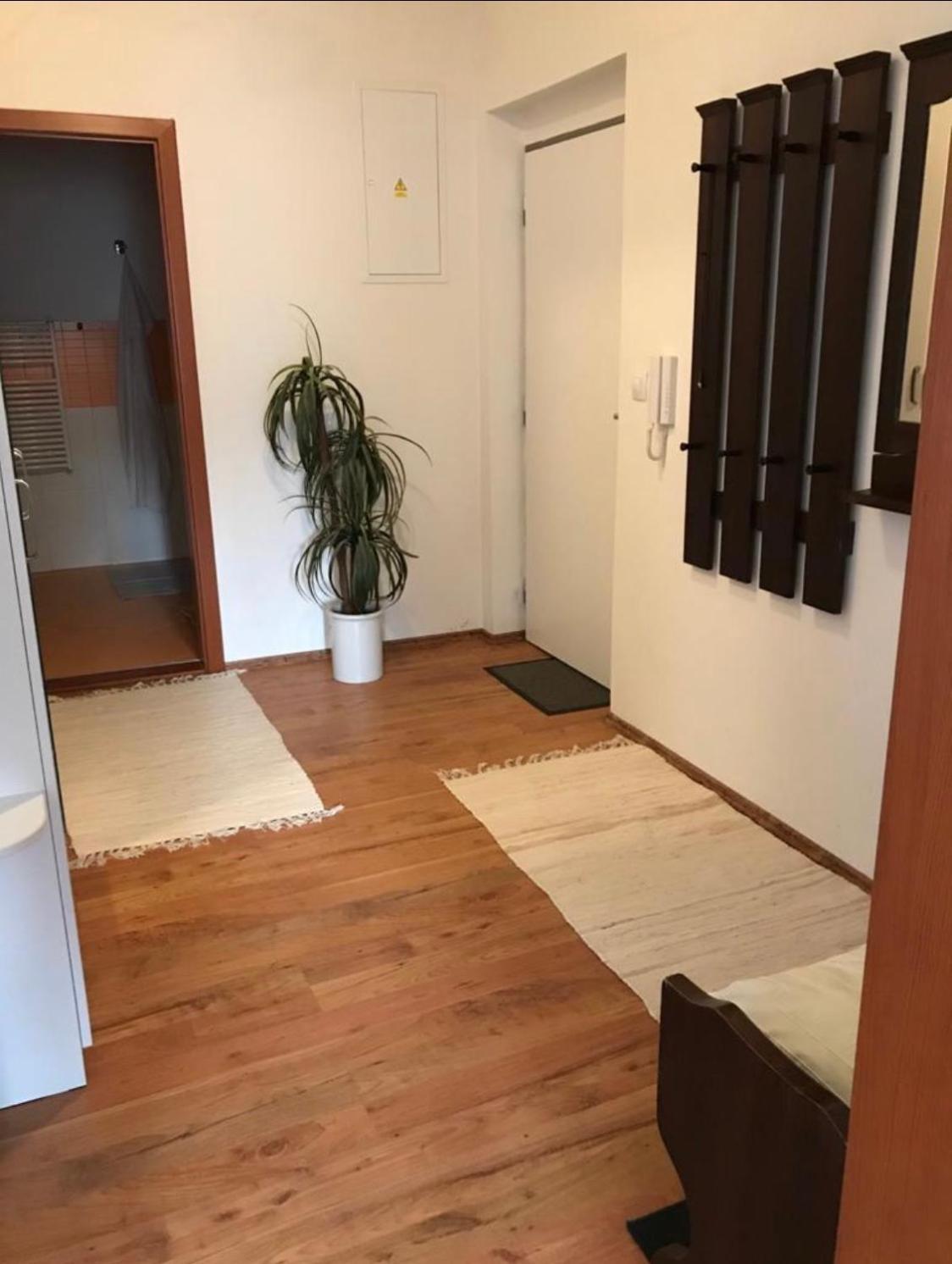 Utulny Apartman Triangel 50M Od Lyziarskeho Vleku Zahradky Donovaly Exterior photo