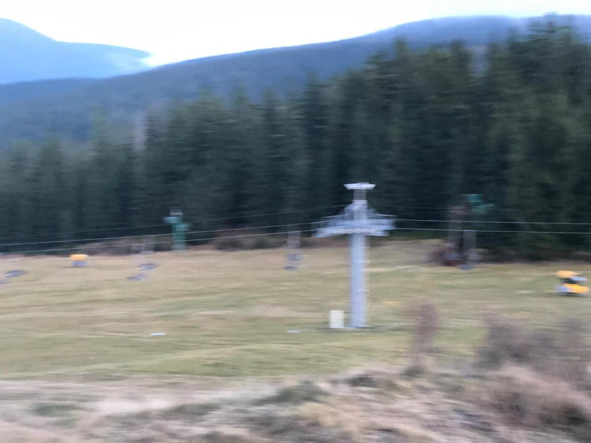 Utulny Apartman Triangel 50M Od Lyziarskeho Vleku Zahradky Donovaly Exterior photo